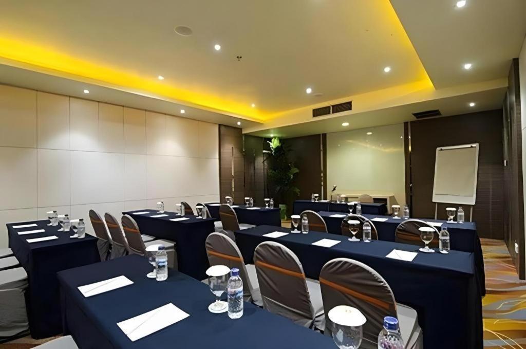 Aria Barito Hotel Banjarmasin  Kültér fotó
