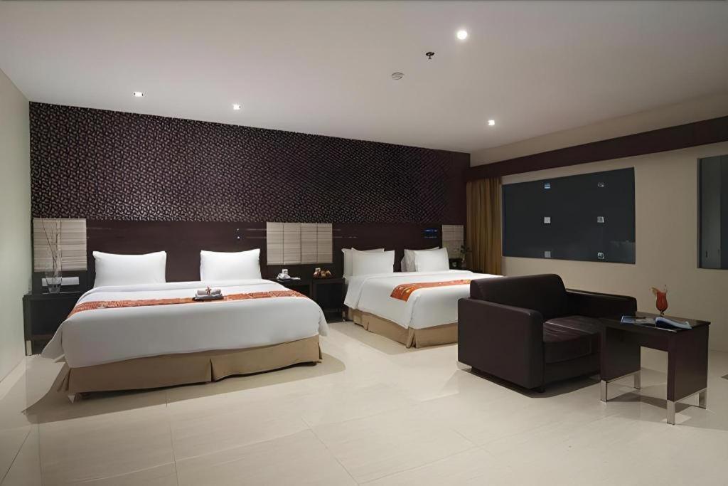 Aria Barito Hotel Banjarmasin  Kültér fotó